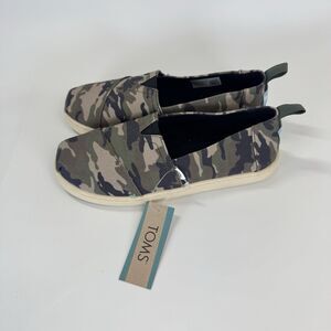 TOMS Alpargata Youth size 3 Green Forest Camo Print Slip-On Shoes New